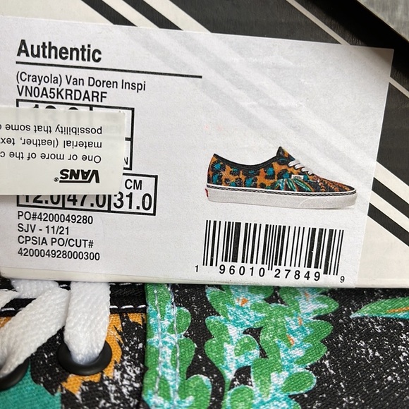 Vans Men’s Authentic Crayola Van Doreen Inspiration sneakers - Picture 16 of 16